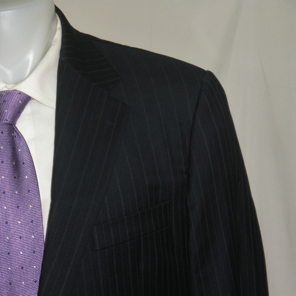 Hickey Freeman Astor Mahogany Collection Blue Stripes Two Button Suit 44L
